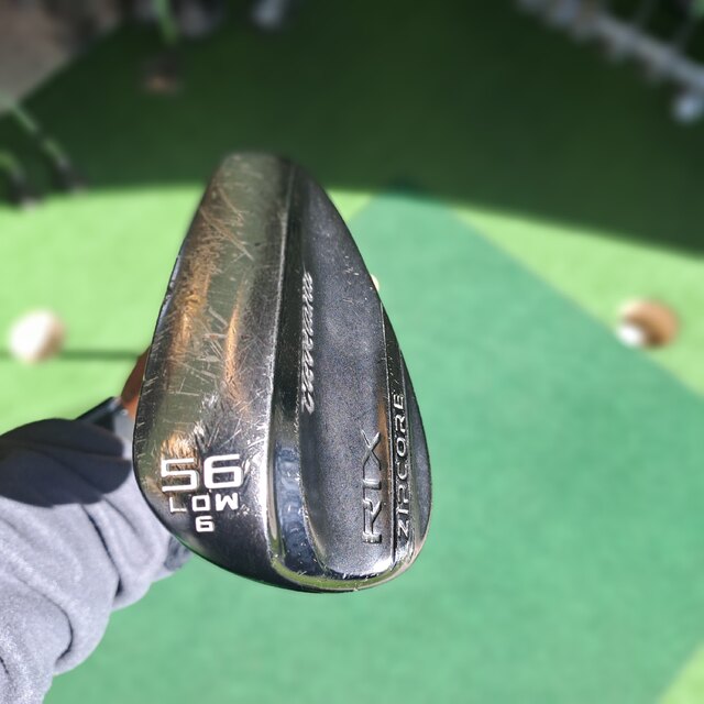 Fotografía de Wedge Cleveland RTX Zipcore Black Loft 56° Bounce 6