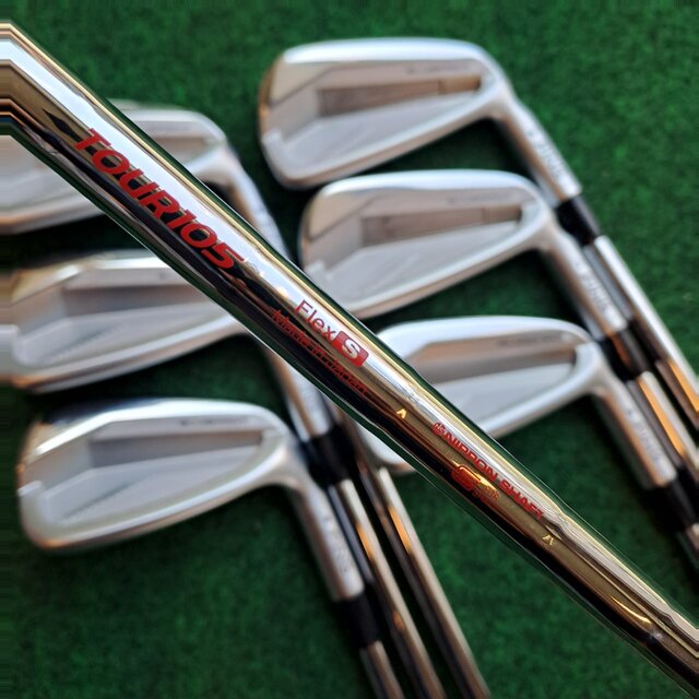 Fotografía de Set de Hierros Ping Blueprint 4-W